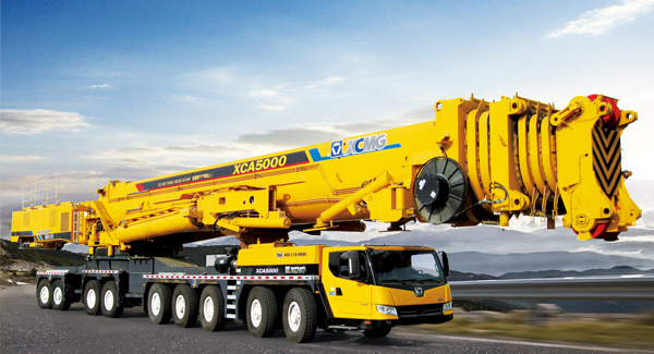j9九游会老哥俱乐部交流区成功研制全球最大吨位、技术含量最高的XCA5000全地面起重机